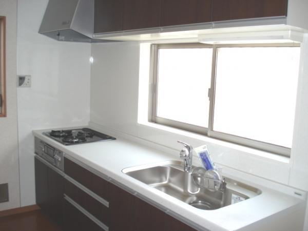 Same specifications photo (kitchen)