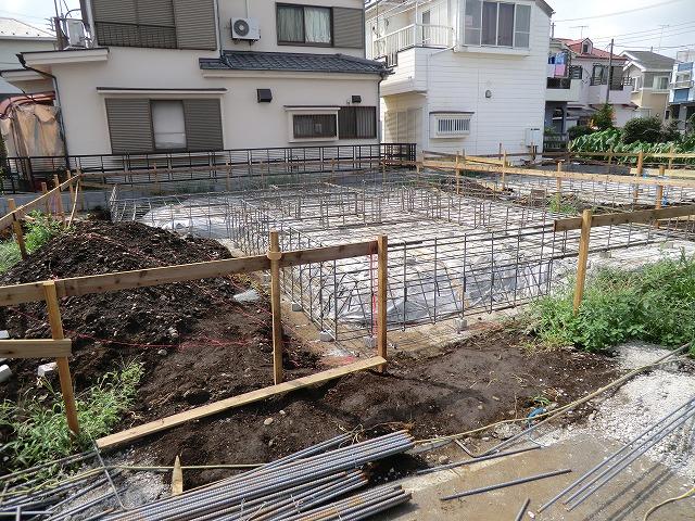 Local appearance photo. Building 3