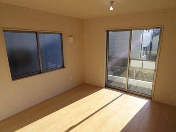 Living. Is the living of Building 2.