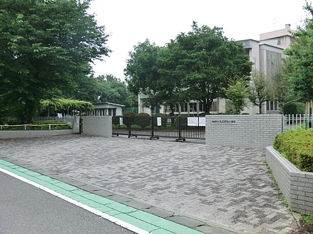Primary school. 776m to Sagamihara Municipal Moegi stand elementary school