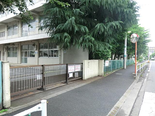 Primary school. 372m to Sagamihara Municipal Sakuradai Elementary School
