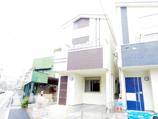 Local appearance photo. Local (October 203 years) shooting