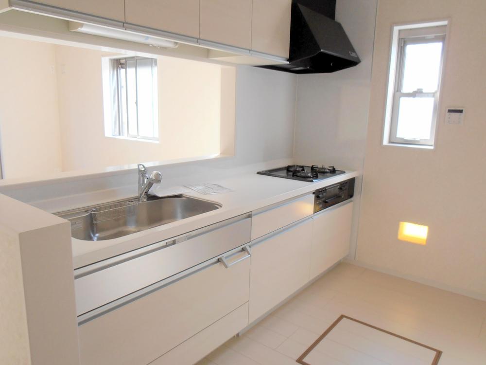 Kitchen. Popular counter kitchen construction cases bouncing conversations