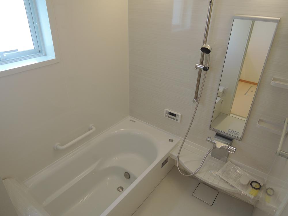 Same specifications photo (bathroom). ( Building) same specification