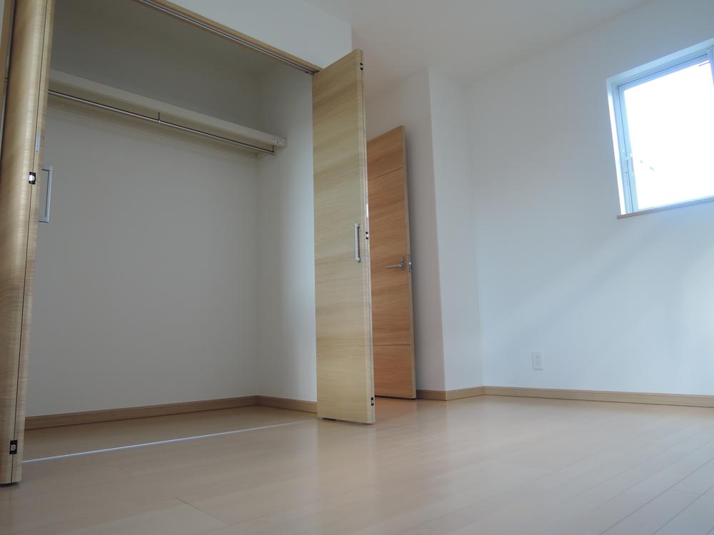 Same specifications photos (Other introspection). ( Building) same specification