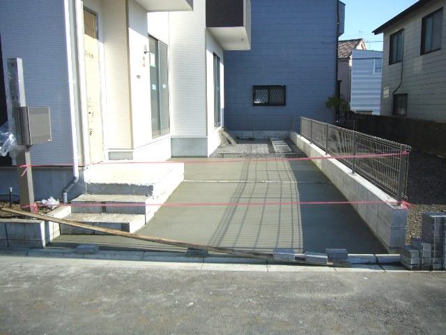 Parking lot. Building 2 Car space