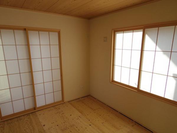 Non-living room. Indoor (12 May 2013) Shooting