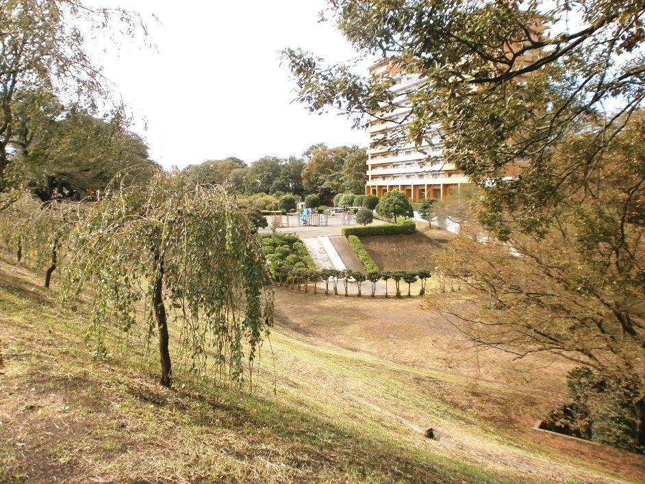 park. Until KanigaSawa park 883m