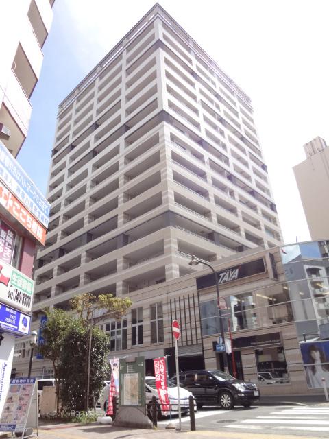 Local appearance photo. Local (12 May 2013) Shooting