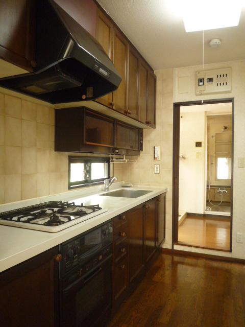 Kitchen. Indoor (September 2013) Shooting