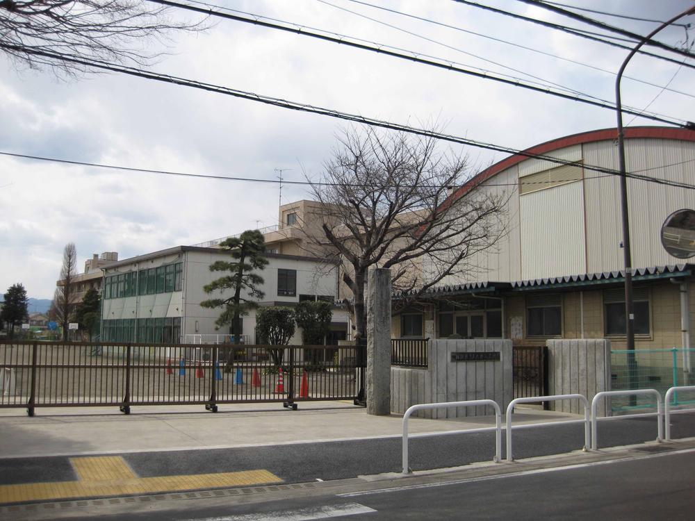Primary school. 613m to Sagamihara City Ohno Elementary School