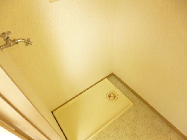 Washroom.  ☆ Washing machine in the room ☆ 