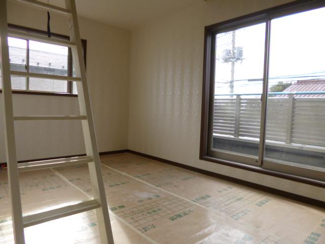 Non-living room. 2 Kaikyoshitsu