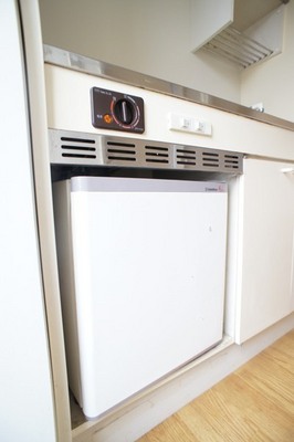 Kitchen. With mini fridge ☆ Recommended for those who want to immediately begin your living alone!