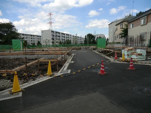 Local photos, including front road. Local Photos