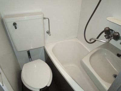 Bath. toilet ・ bus