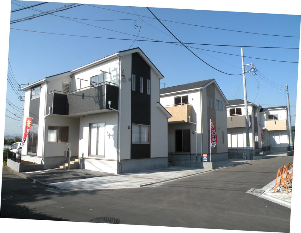 Local appearance photo. Local (10 May 2013) Shooting