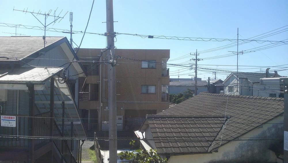 View photos from the dwelling unit. View from local (September 2013) Shooting