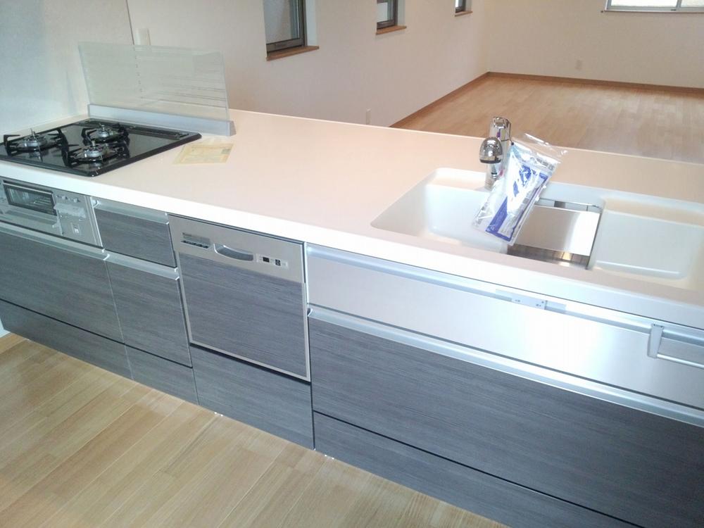 Same specifications photo (kitchen). Same specifications