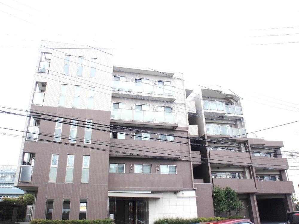 Local appearance photo