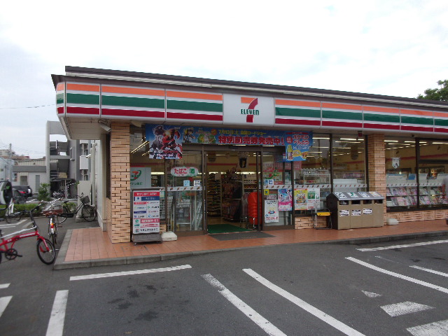 Convenience store. Seven-Eleven Kamitsuruma 3-chome up (convenience store) 568m