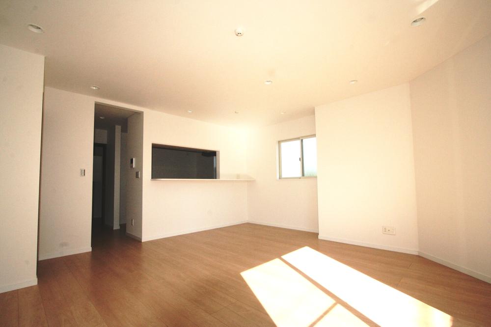 Living. Indoor (11 May 2013) Shooting