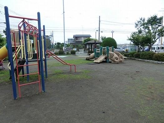 park. Araisono South Park up to 400m