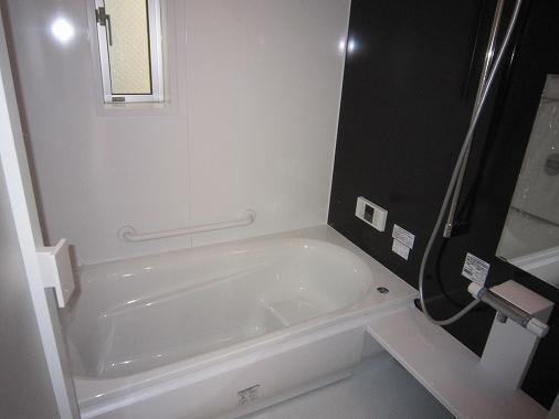 Bathroom. 1 Building bathroom