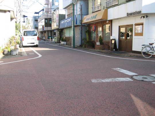 Local photos, including front road. Frontal road