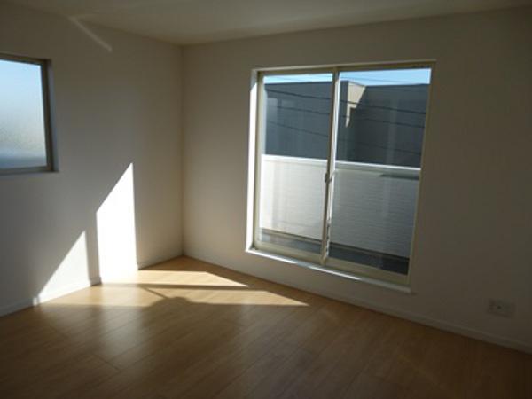 Non-living room. 3rd floor Indoor (11 May 2013) Shooting