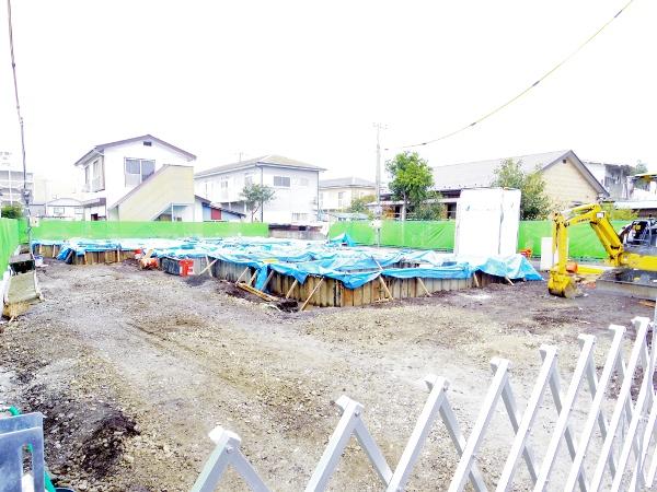 Local appearance photo. Local (10 May 2013) Shooting