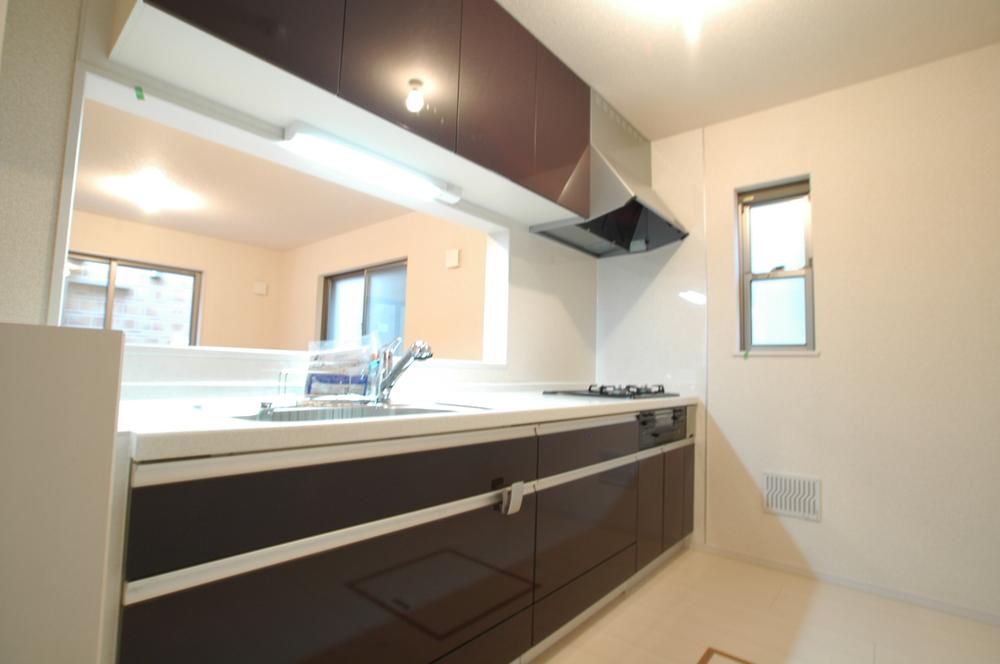 Same specifications photo (kitchen). Same specifications