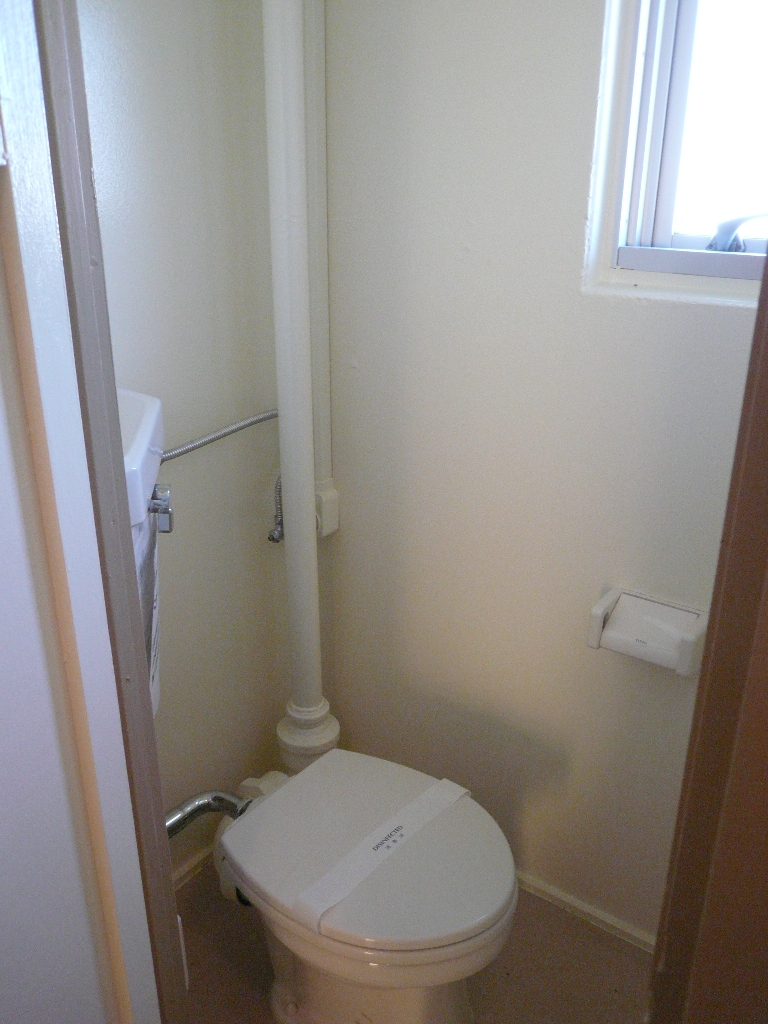 Toilet. Photo is the same type ・ It is another dwelling unit. 