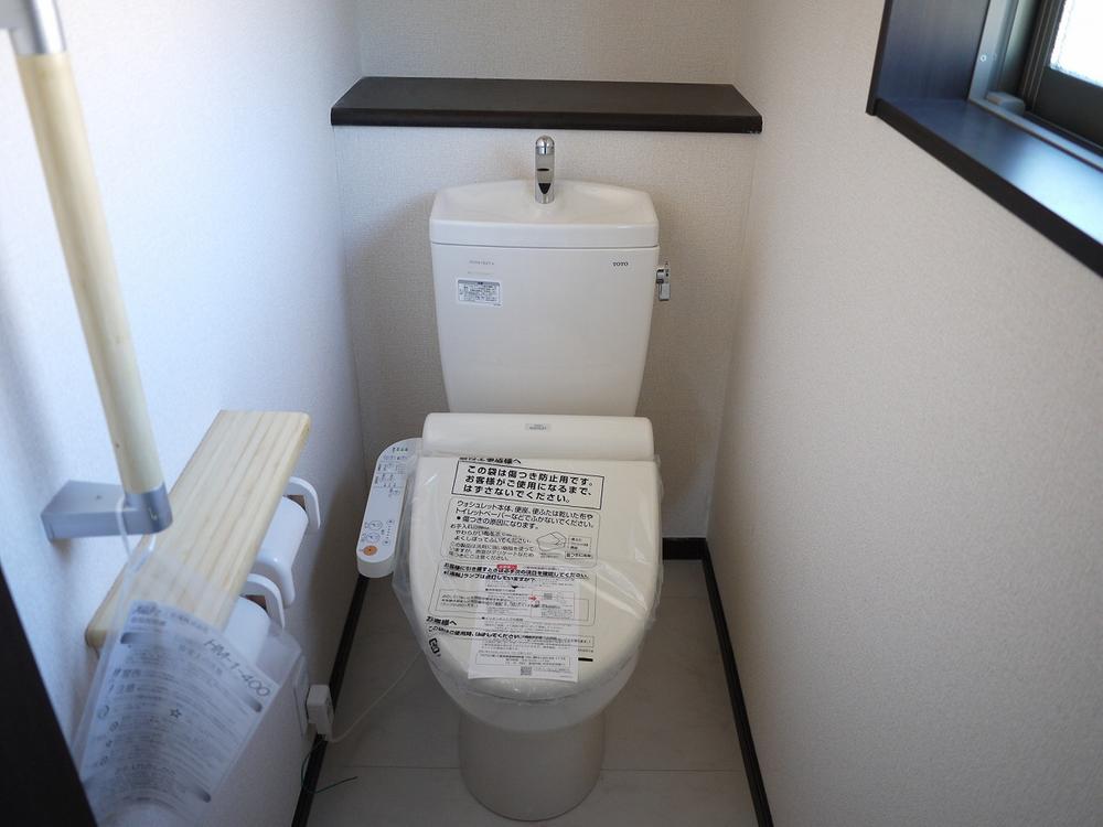 Same specifications photos (Other introspection)