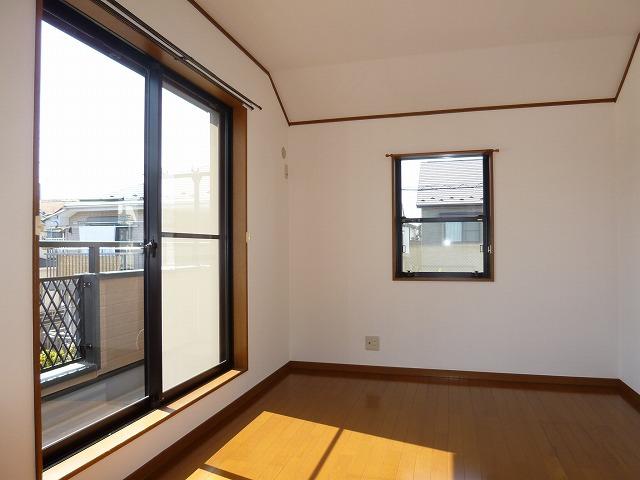 Non-living room. Western-style -1
