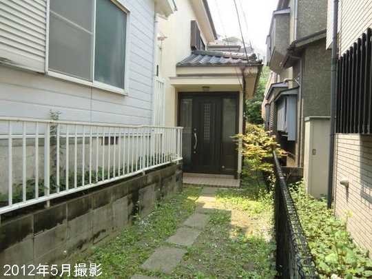 Local appearance photo