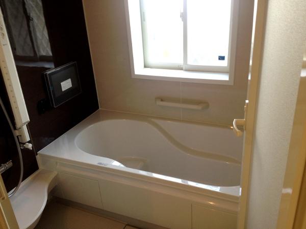 Bathroom. Indoor (10 May 2013) Shooting