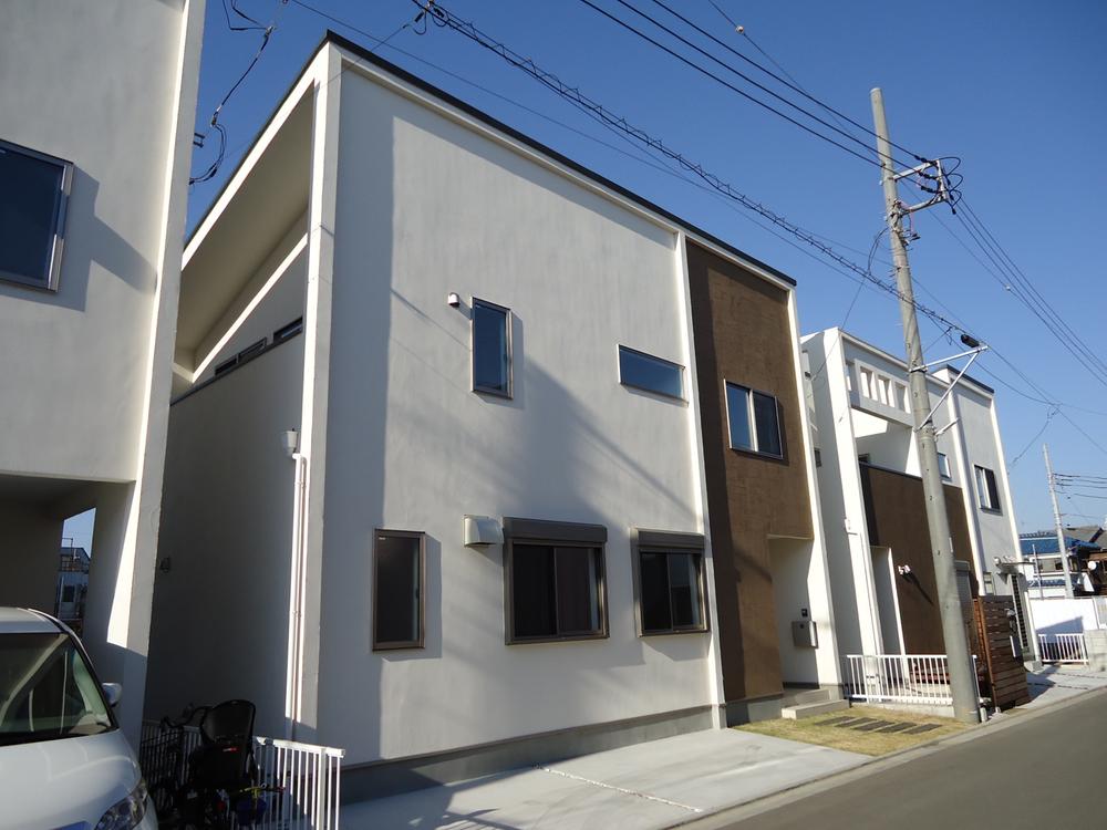 Local appearance photo