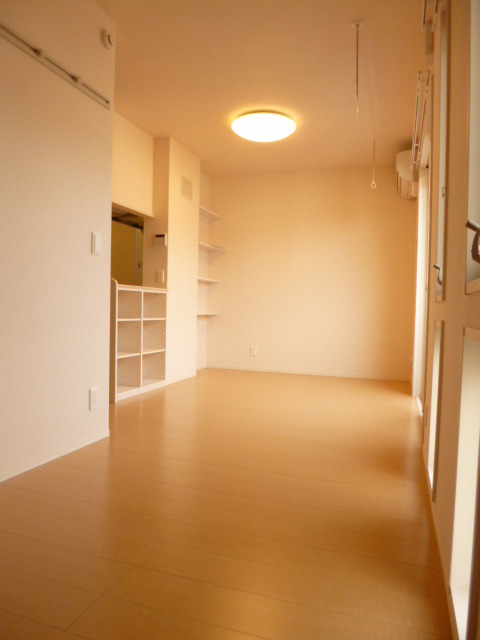 Other room space. Stylish counter kitchen