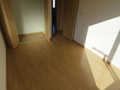 Non-living room. Indoor (10 May 2013) Shooting Second floor Western-style 1