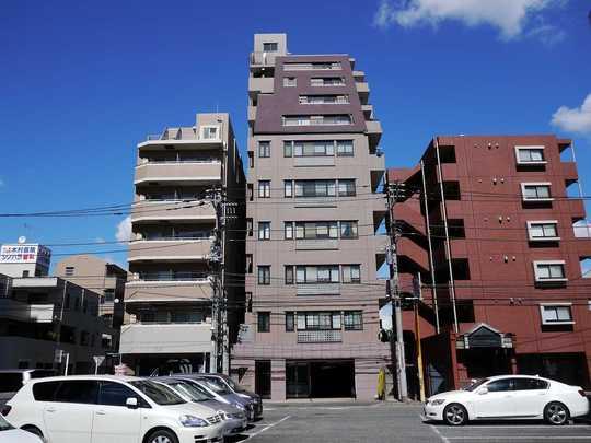 Local appearance photo. Sagami-Ono Station 3-minute walk of a good location. 10th floor top floor one floor sun per privacy even in safe for use ・ View is good.