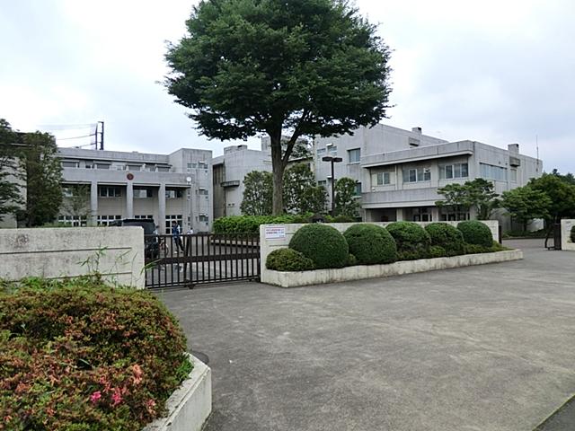 Junior high school. 1102m to Sagamihara Municipal Donglin junior high school