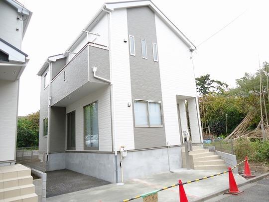 Local appearance photo. Building appearance