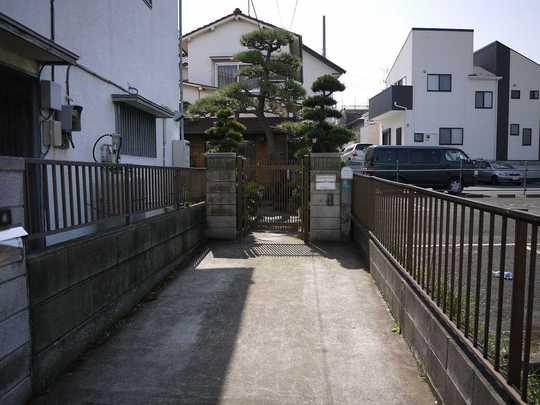 Local appearance photo