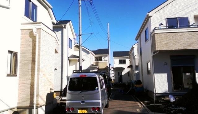 Local appearance photo. Local (12 May 2013) Shooting