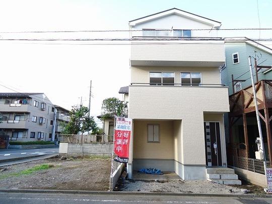 Local appearance photo. Local Photos