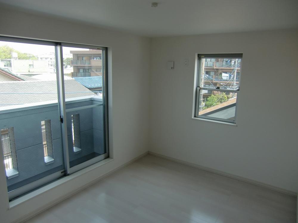 Non-living room. Building 2