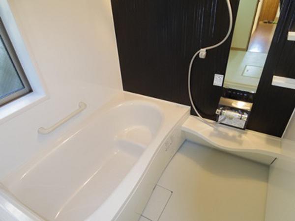 Bathroom. 1 Building Indoor (12 May 2013) Shooting