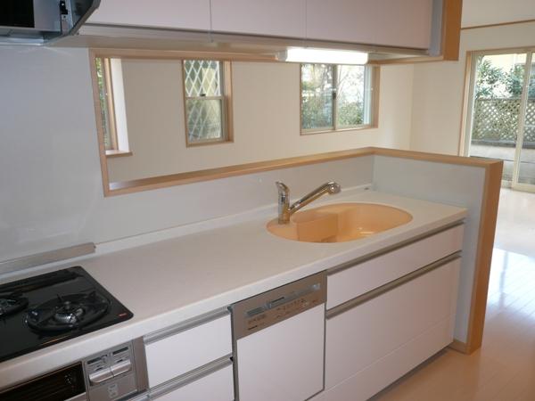 Same specifications photo (kitchen)