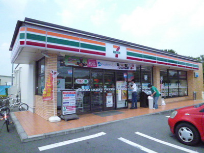 Convenience store. Seven-Eleven Sagamihara Kamitsuruma Honcho 6 chome up (convenience store) 249m